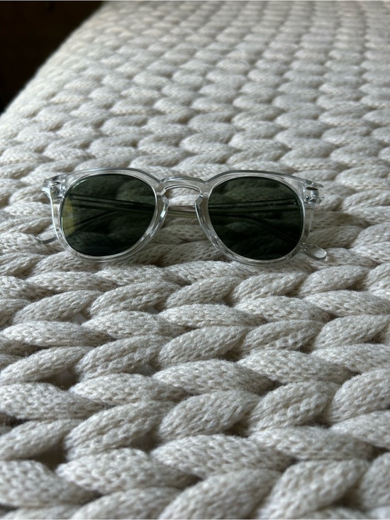 Anthropologie Accessories - Anthropologie Clear Frame Sunglasses with Dark Gray Lenses